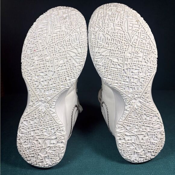 Size 8 - Men’s Nike Lebron Zoom NXXT gen white shoes - Picture 7 of 8